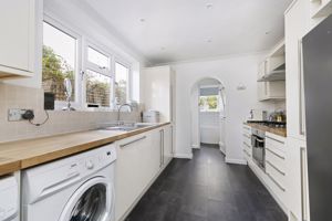 Kitchen- click for photo gallery
